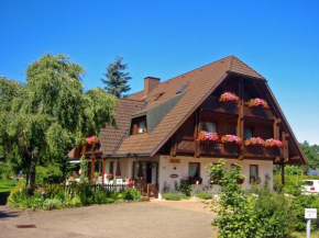 Ferienhaus im Park